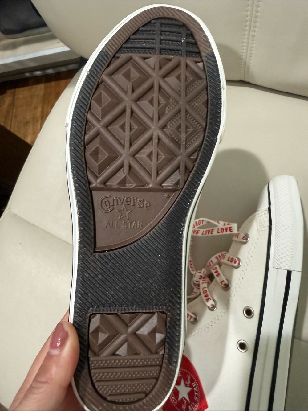 Converse White High-Top Kids Sneakers with Red Heart Details - Picture 3 of 5